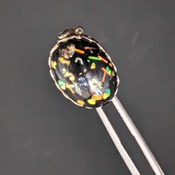 Vintage Ethiopian or Indonesian Opal Gold Tone Brooch Pin - Large Oval Cabochon - Picture 6 of 9